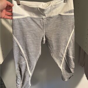Lululemon Gray Striped Athletic Leggings Capris with White Trim